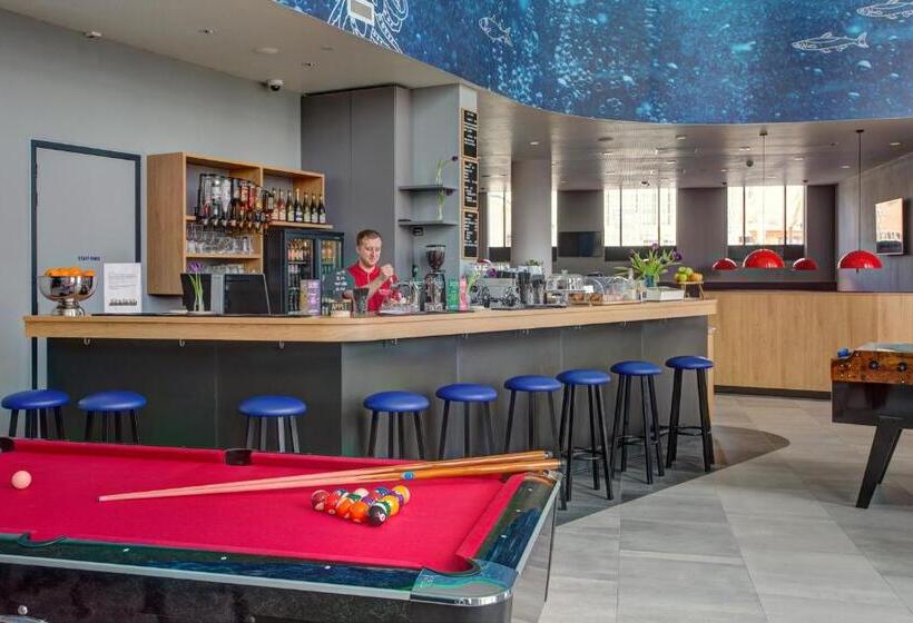 Meininger Hotel Amsterdam Amstel