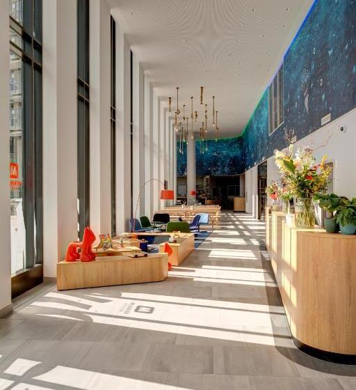 Meininger Hotel Amsterdam Amstel