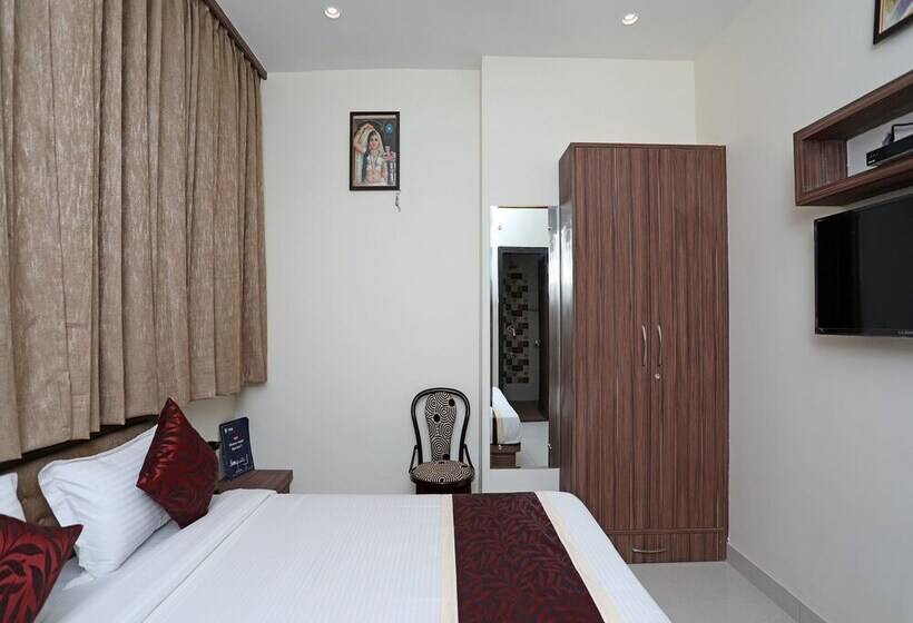 Oyo 10326 Hotel The Indra Inn