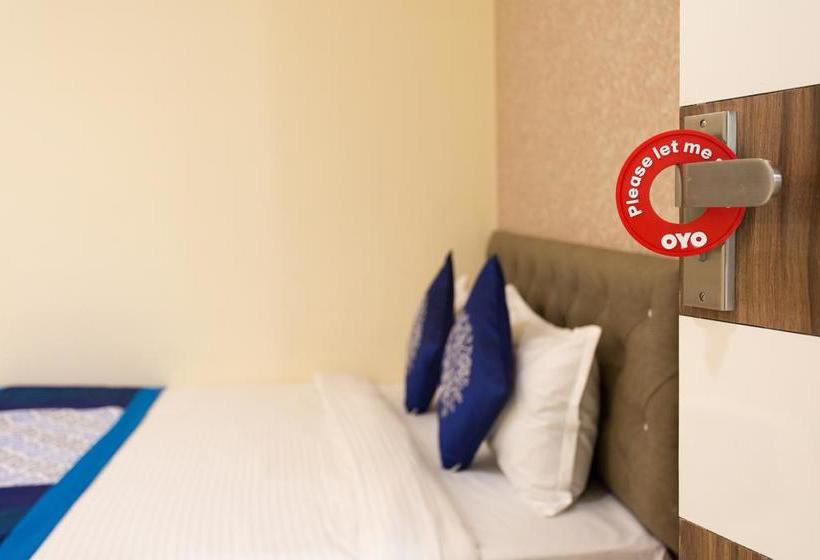 Oyo 10939 Hotel Sangam