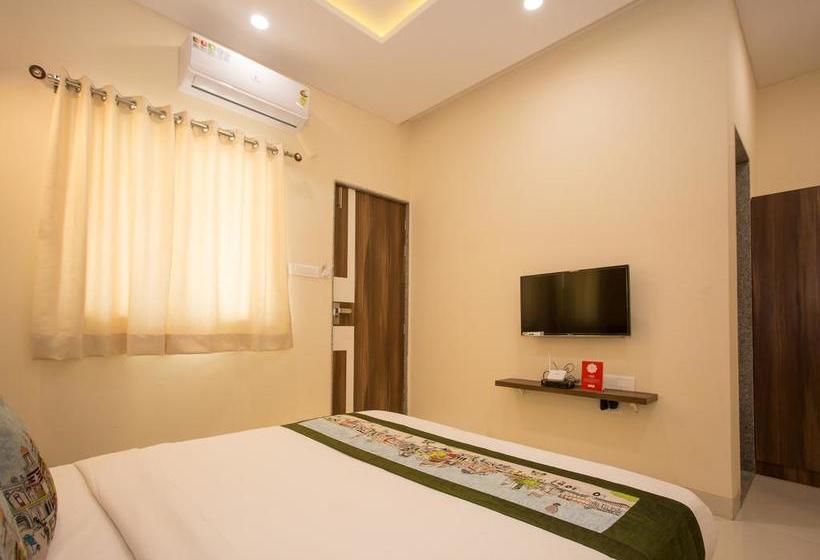 Oyo 10939 Hotel Sangam