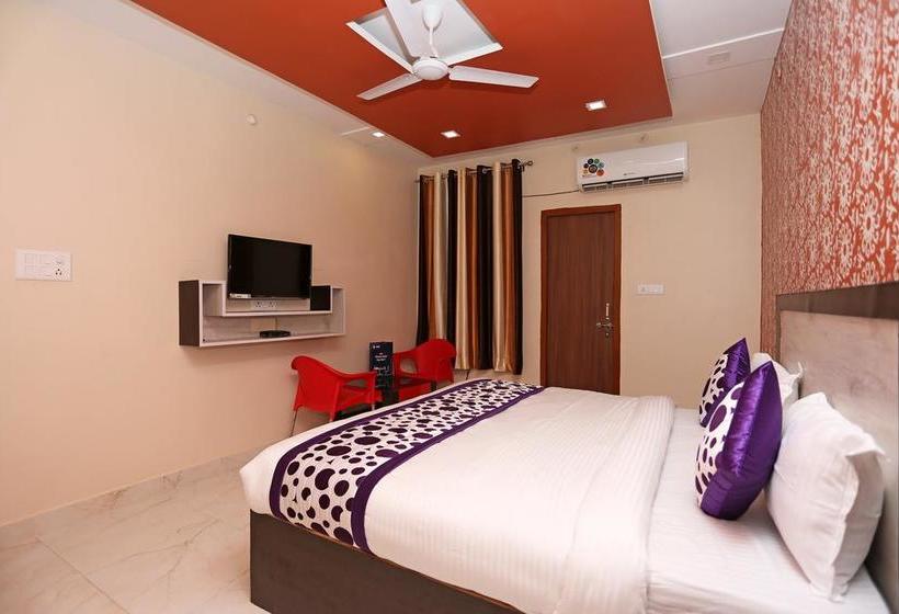 Oyo 11046 Hotel Surya Inn 2