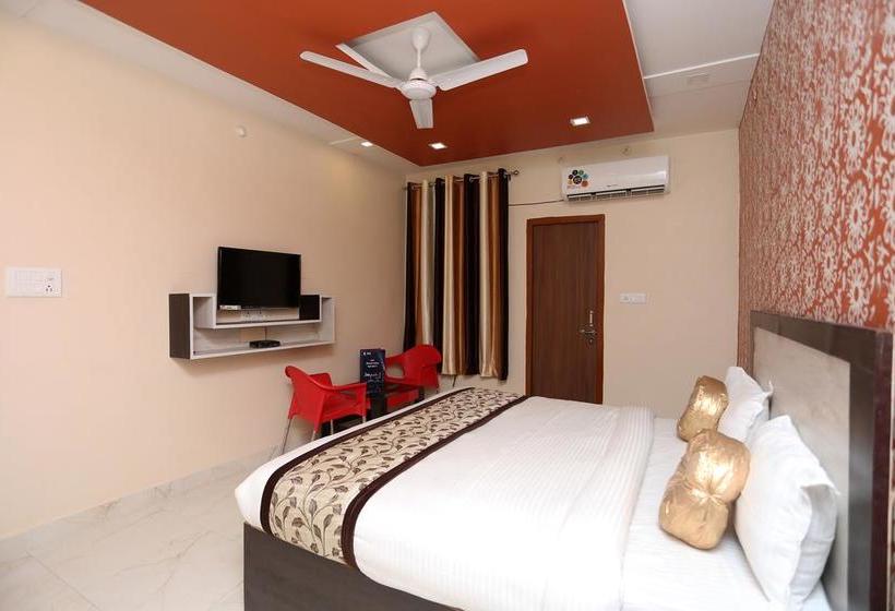 Oyo 11046 Hotel Surya Inn 2