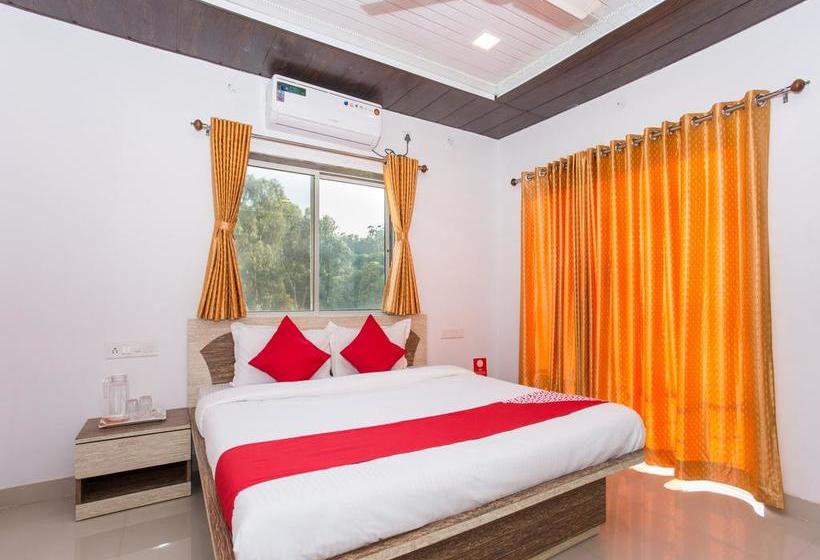 Oyo 12935 Hotel Shrushti Inn