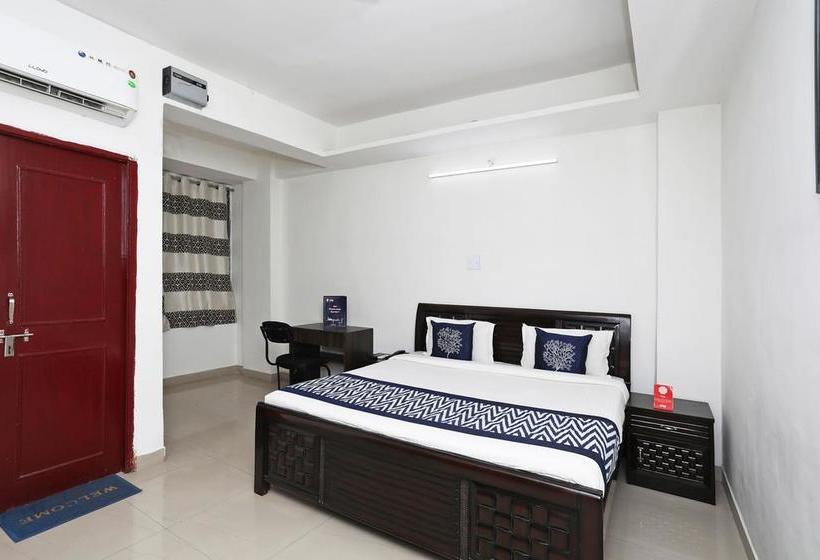 Oyo 9770 Hotel Urban Comfort