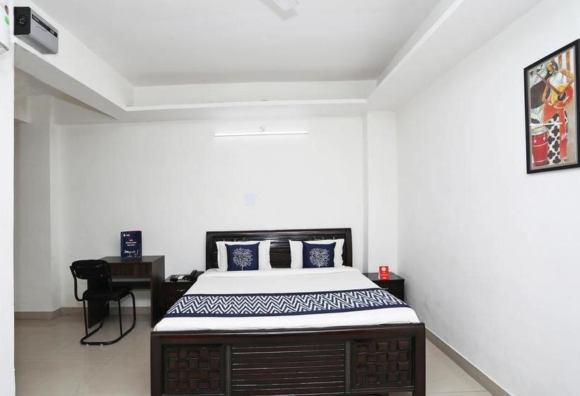 Oyo 9770 Hotel Urban Comfort