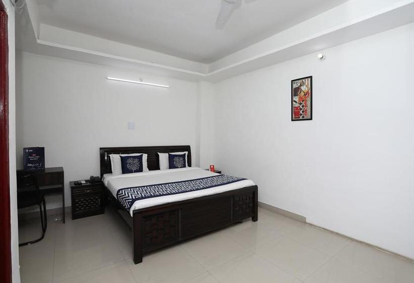 Oyo 9770 Hotel Urban Comfort