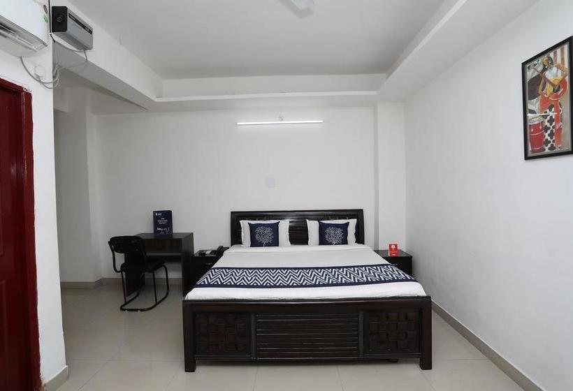 Oyo 9770 Hotel Urban Comfort
