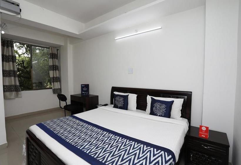 Oyo 9770 Hotel Urban Comfort