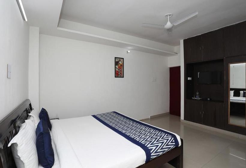 Oyo 9770 Hotel Urban Comfort