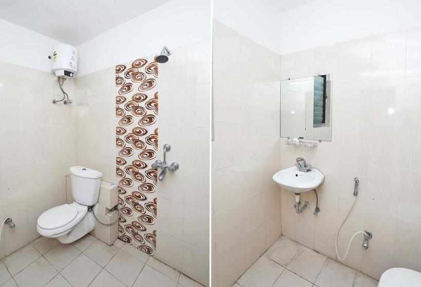 Oyo 9770 Hotel Urban Comfort