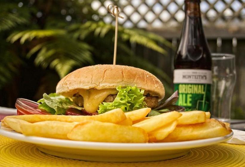 Railway Hotel/motel Hokitika