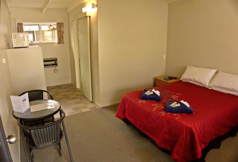 Railway Hotel/motel Hokitika