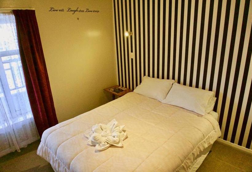 Railway Hotel/motel Hokitika