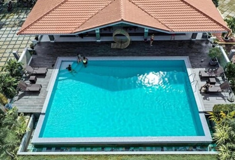 Rsam Beach Resort By Cocotel