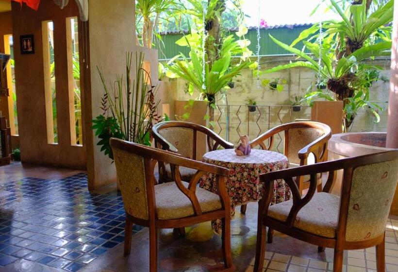 리조트 The Weenee Boutique