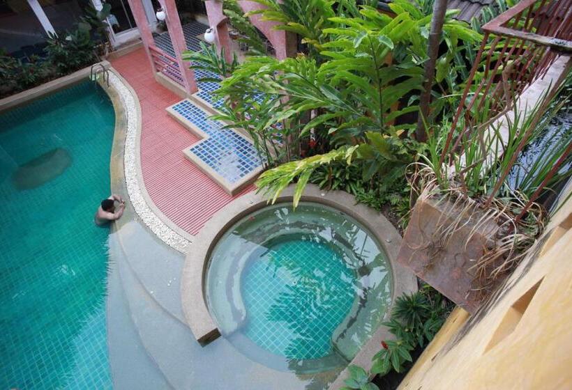 리조트 The Weenee Boutique