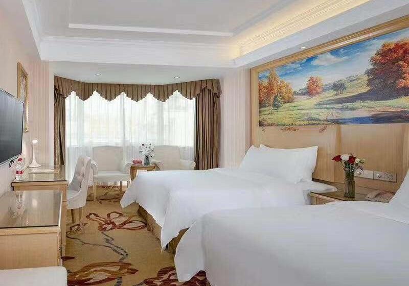 Vienna Hotel Huizhou Railway Station