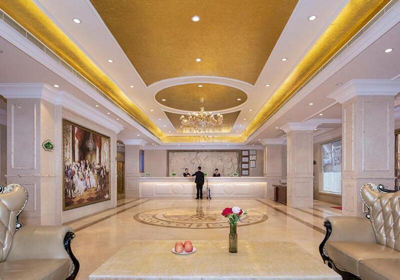 Vienna Hotel Huizhou Railway Station