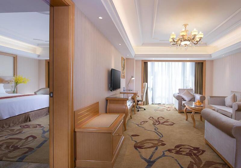 Vienna International Hotel Foshan Beijiao New City Meidi Headquarter