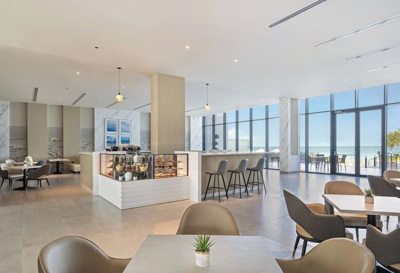 Beach Bay Hotel Mirfa