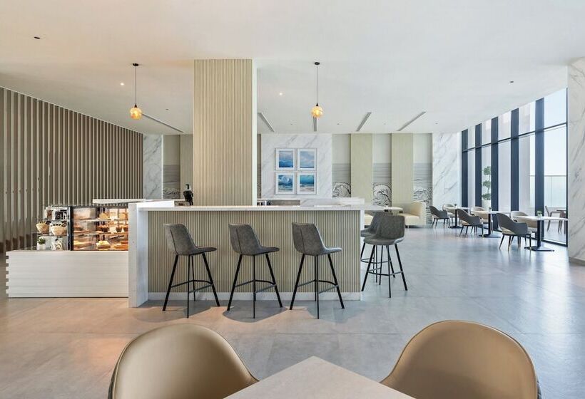 Beach Bay Hotel Mirfa