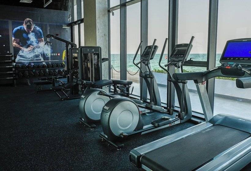 Beach Bay Hotel Mirfa