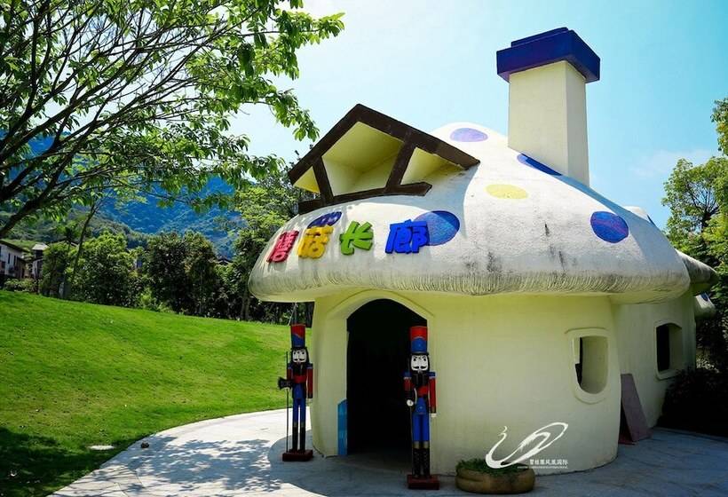 Country Garden Holiday Hot Spring Hotel Fogang