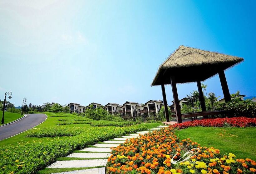 Country Garden Holiday Hot Spring Hotel Fogang