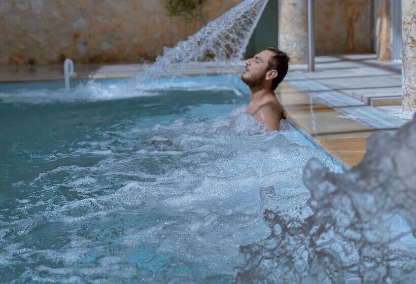 هتل Capsa Thermal Oasis