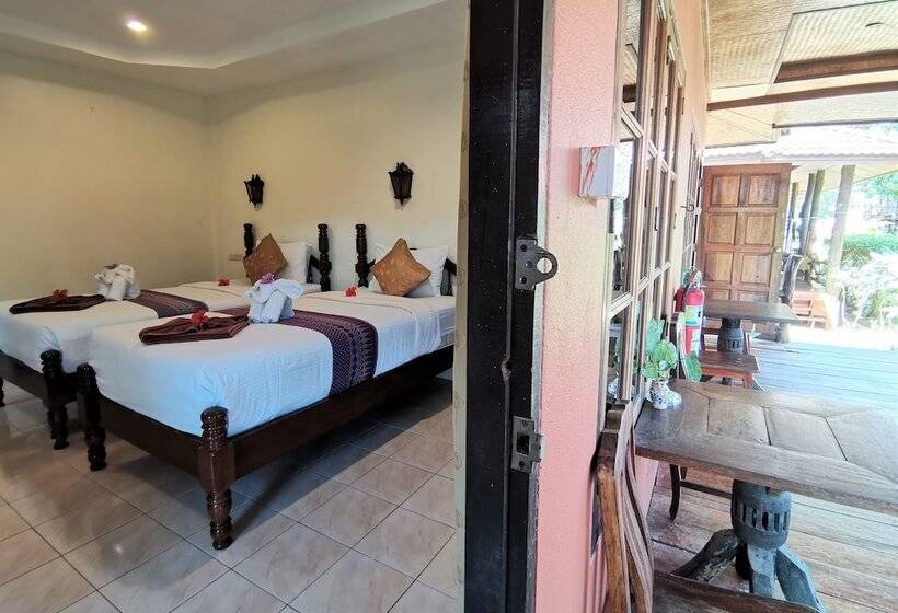 호텔 Lanta Whiterock Resort