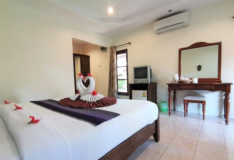 호텔 Lanta Whiterock Resort