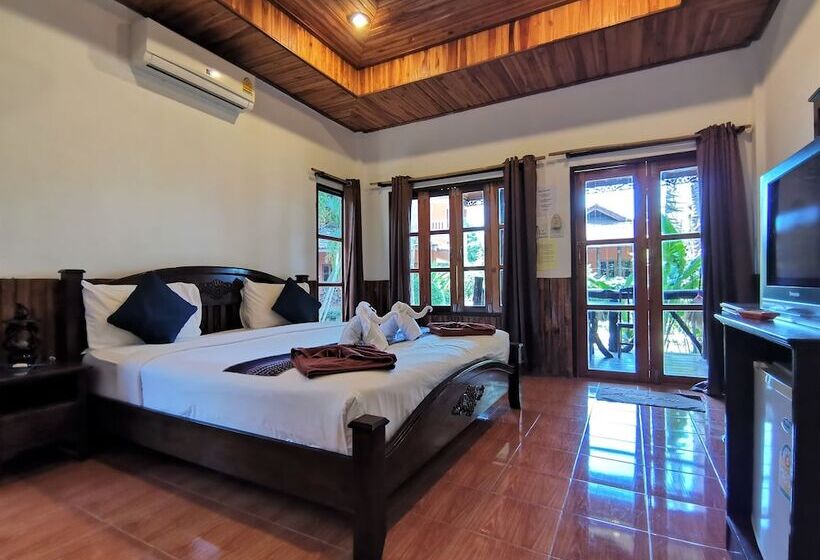 호텔 Lanta Whiterock Resort