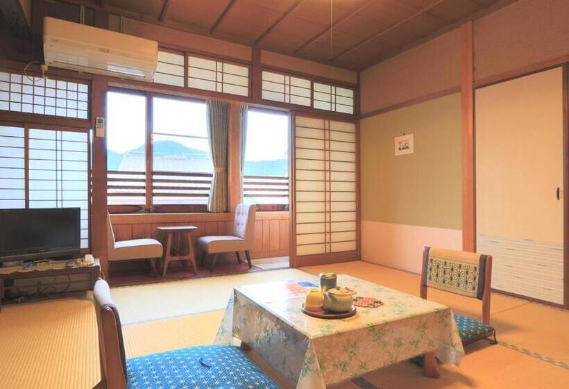 Ougiya Ryokan