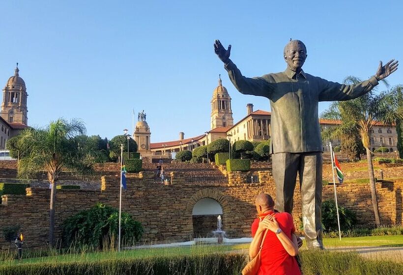 膳宿费 800 At Merton