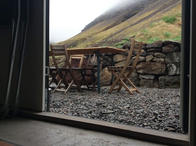 پانسیون Guesthouse Nýp