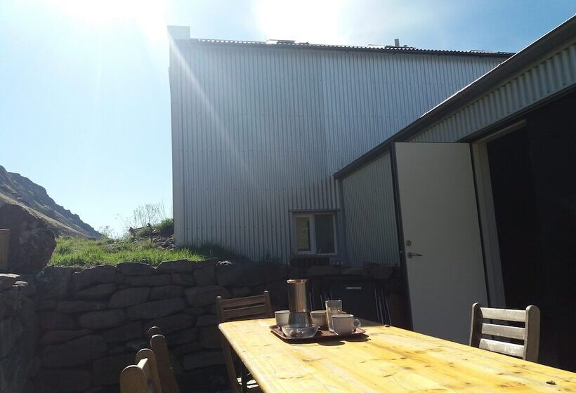 پانسیون Guesthouse Nýp