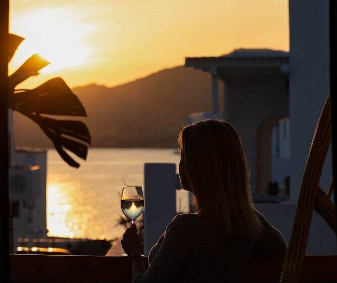 Пансион Piperaki Project Paros