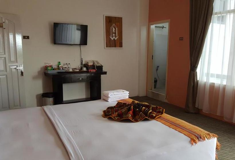 ホテル Ananda Syariah Redpartner