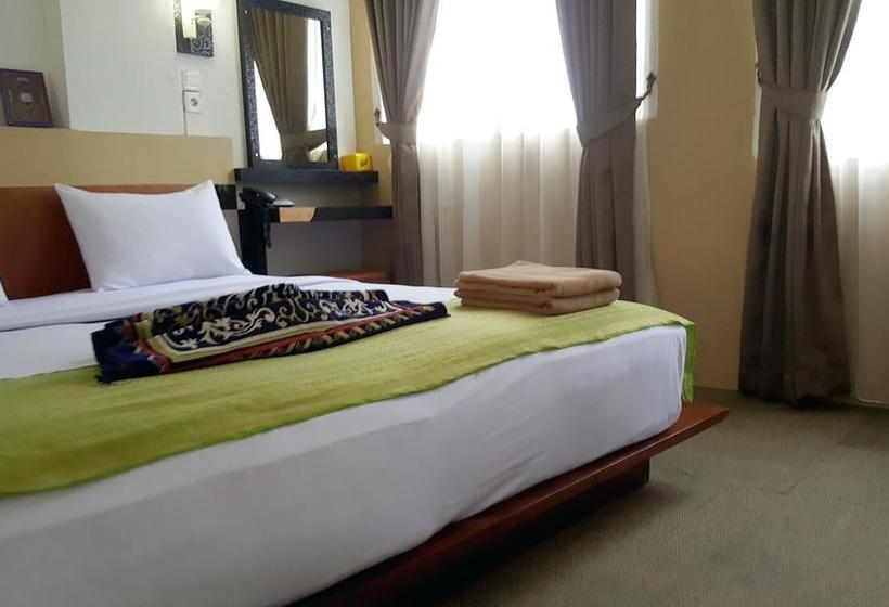 ホテル Ananda Syariah Redpartner