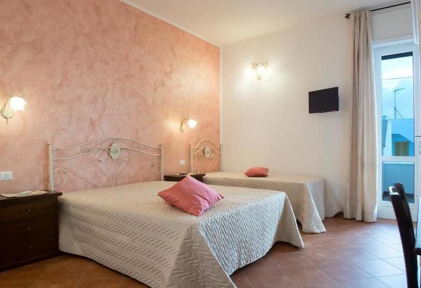 مبيت وإفطار Corte Dell'immacolata Al Mare