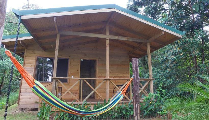 تختخواب و صبحانه Forest Lodge