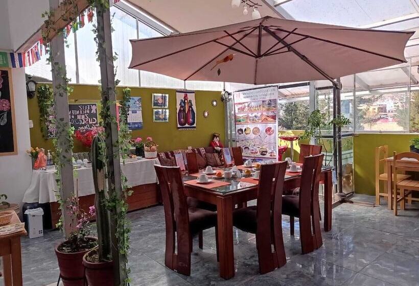 مبيت وإفطار Hermoza House