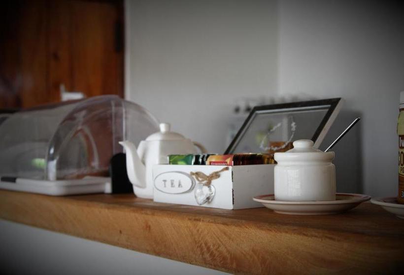 住宿加早餐 Kiganja