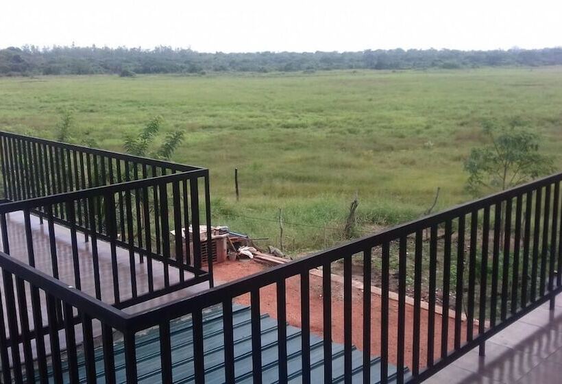 Bed and Breakfast Padmasiri Holiday Resort