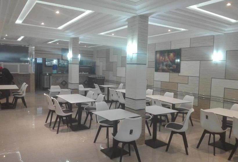 مبيت وإفطار Thalassa