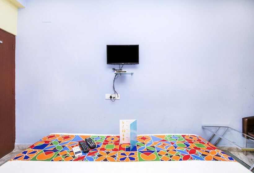 ホテル Nest Park Street