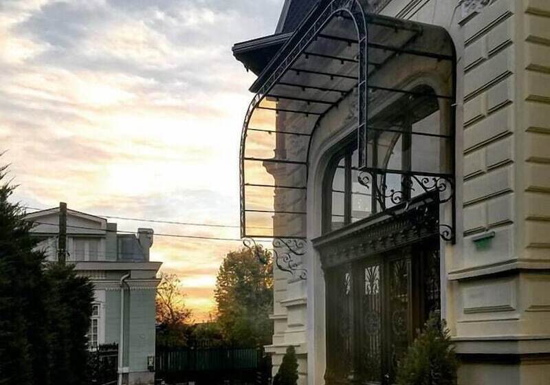 ホテル 5 Continents