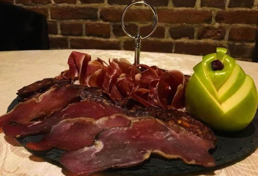 ホテル 5 Continents