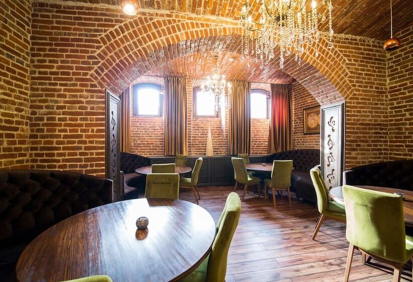 ホテル 5 Continents